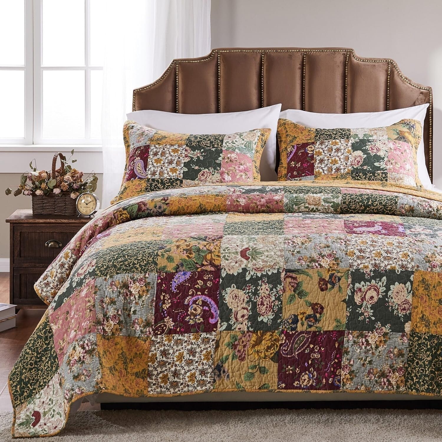 Elegant 3-Piece Full/Queen Cotton Patchwork Quilt Set - Natural Floral Design