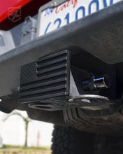 Load image into Gallery viewer, Universal Fit 2" Tow Hitch Receiver Cover with Scratch-Resistant American Flag