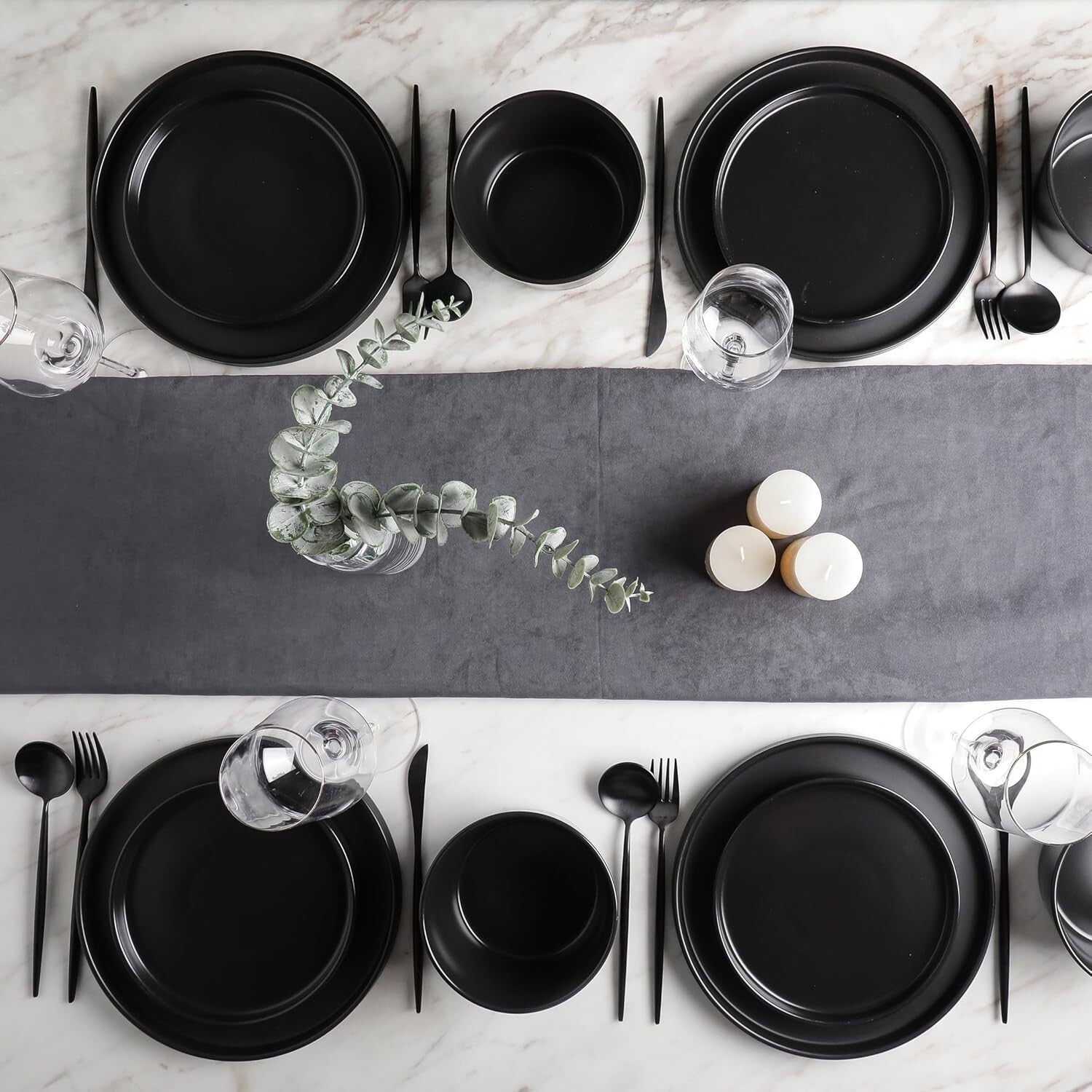 Chic 16-Piece Black Matte Dinnerware Set with Ergonomic Mugs - Durable Stoneware