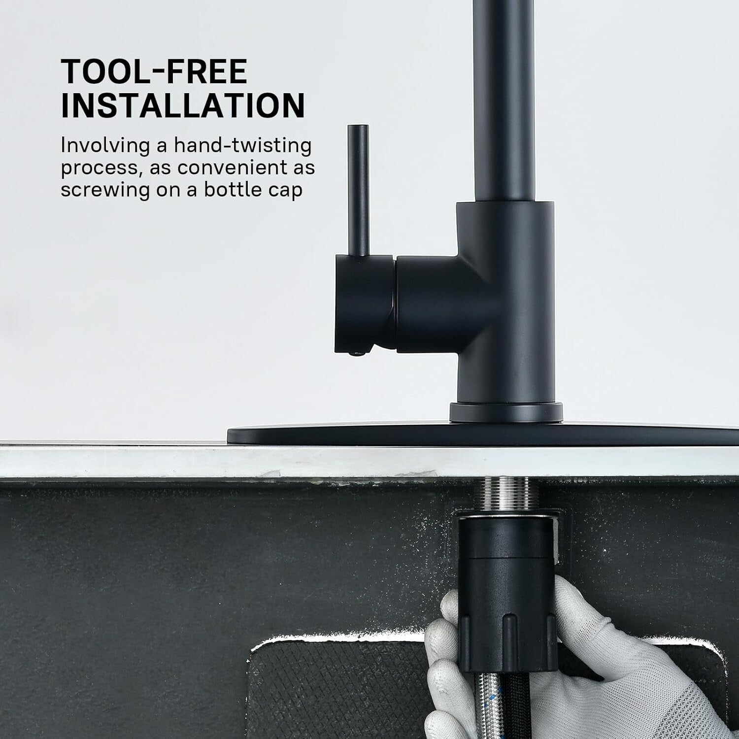 Single Handle Kitchen Faucet with Retractable Sprayer & Easy Installation