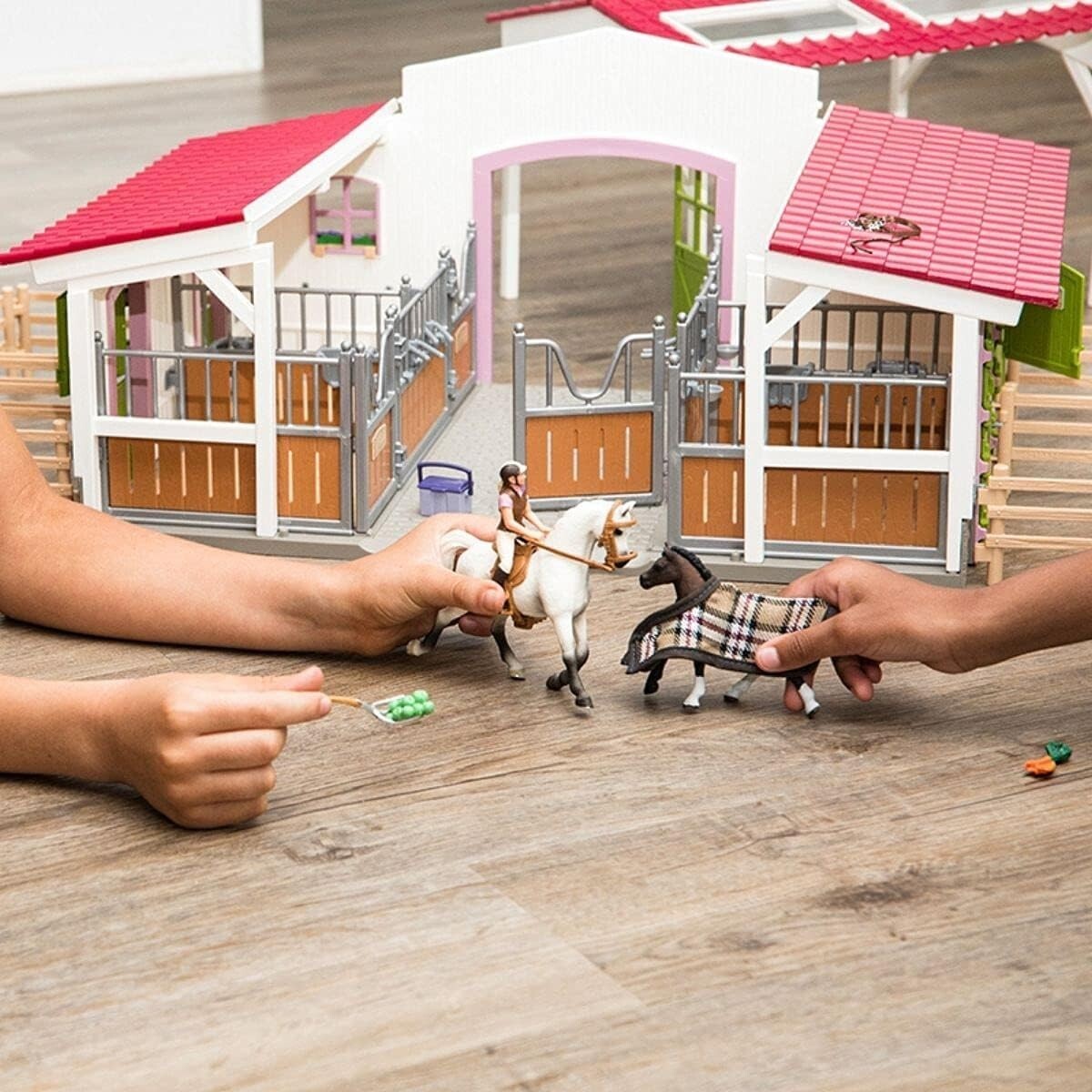 Interactive Horse Toy Set for Kids: 97PC Barn, Horses & Equestrian Accessories