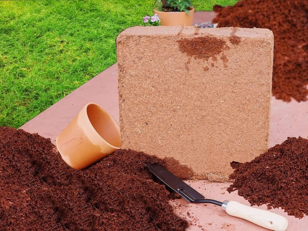 Coconut Coir for Plants – 10 lb Brick Pack for Indoor & Outdoor Gardening Needs