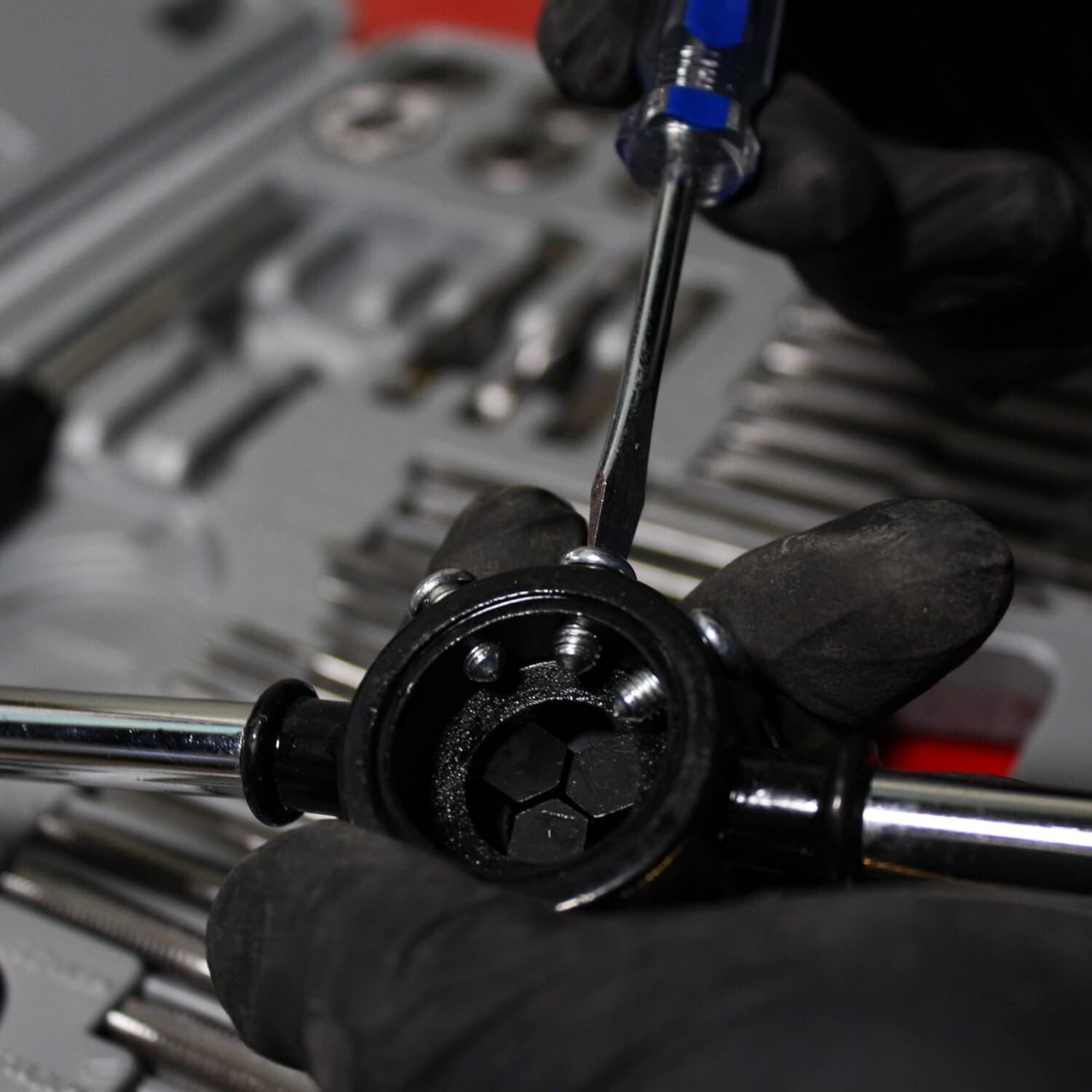 Durable 60-Piece Rethreading Kit for Metric and SAE Threads - Includes Case