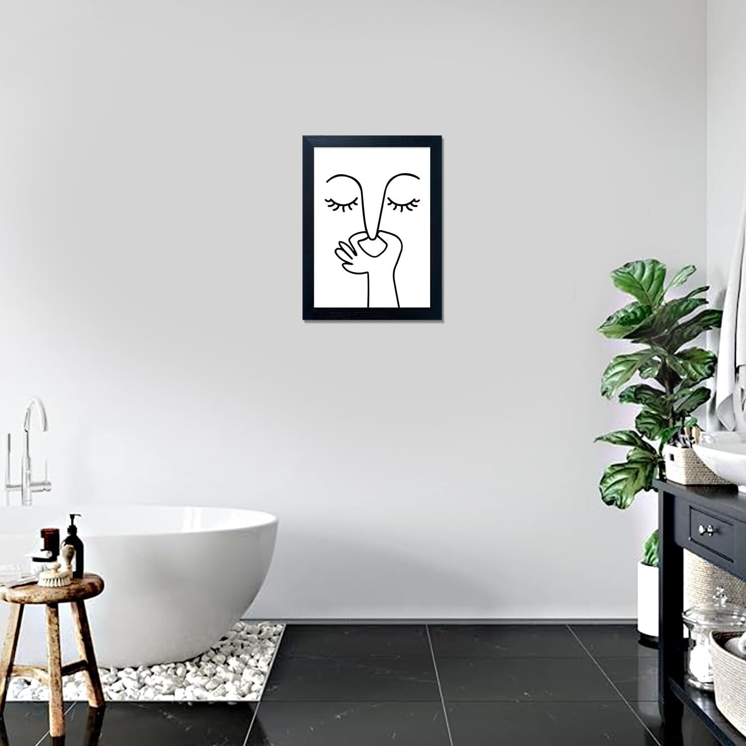 Funny Guest Toilet Wall Sign - Modern Black and White Art for Bathrooms