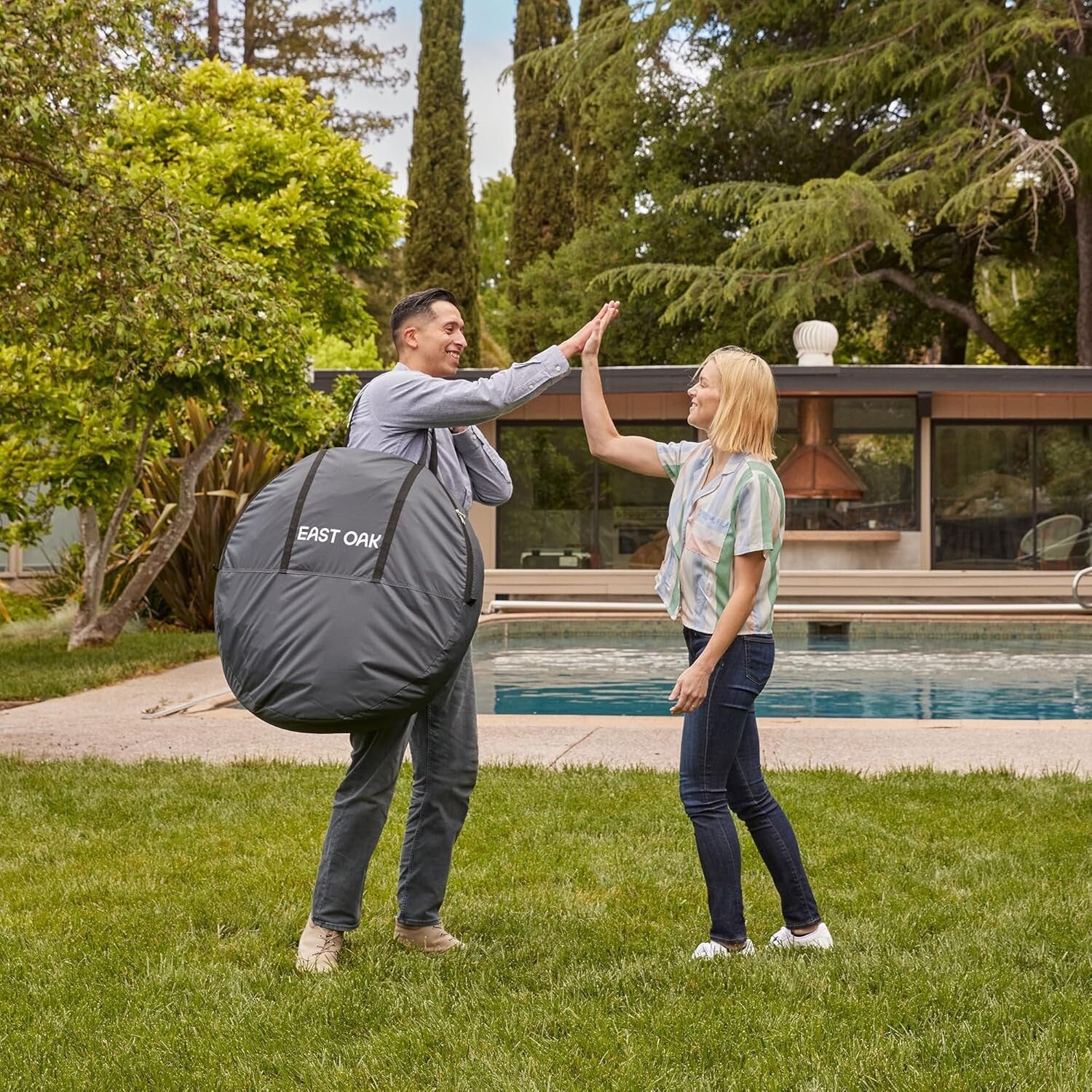 Compact 10x10 FT Pop-Up Screen Room with Carry Bag - Ideal for Family Gatherings