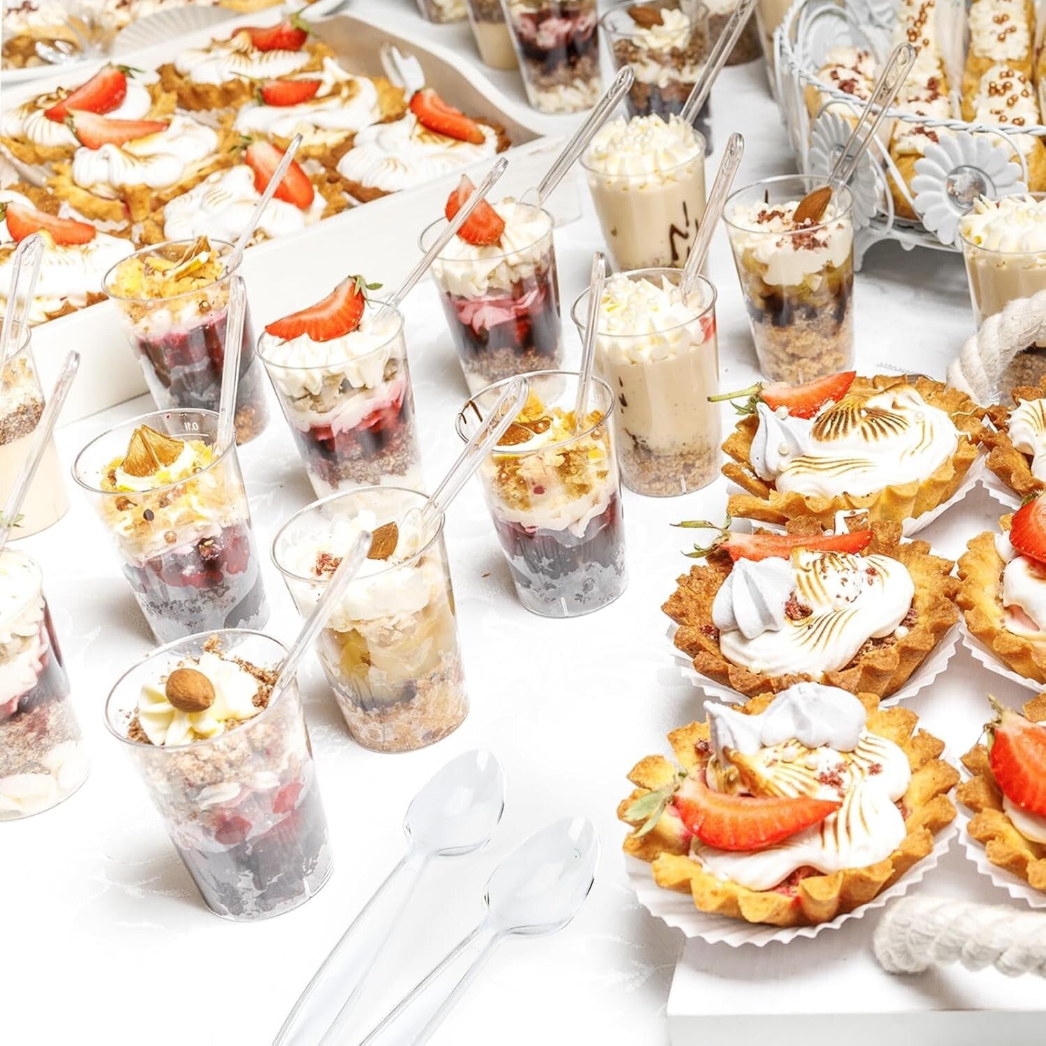 Crystal Clear Disposable Spoons Bulk – 1000 Heavy Duty & Stylish Options