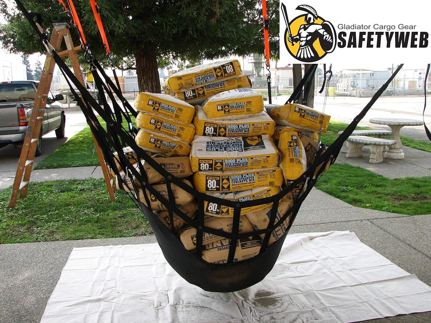 Weatherproof Medium 6.75' x 8' Cargo Net - Ideal for Trucks and Trailers