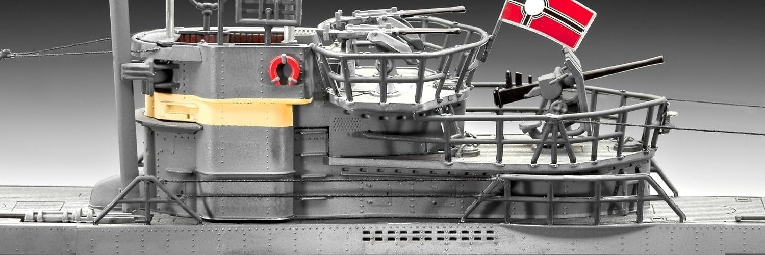 Classic U-Boat Typ VIIC/41 Model Kit with 3 Boat Decals & Display Stand
