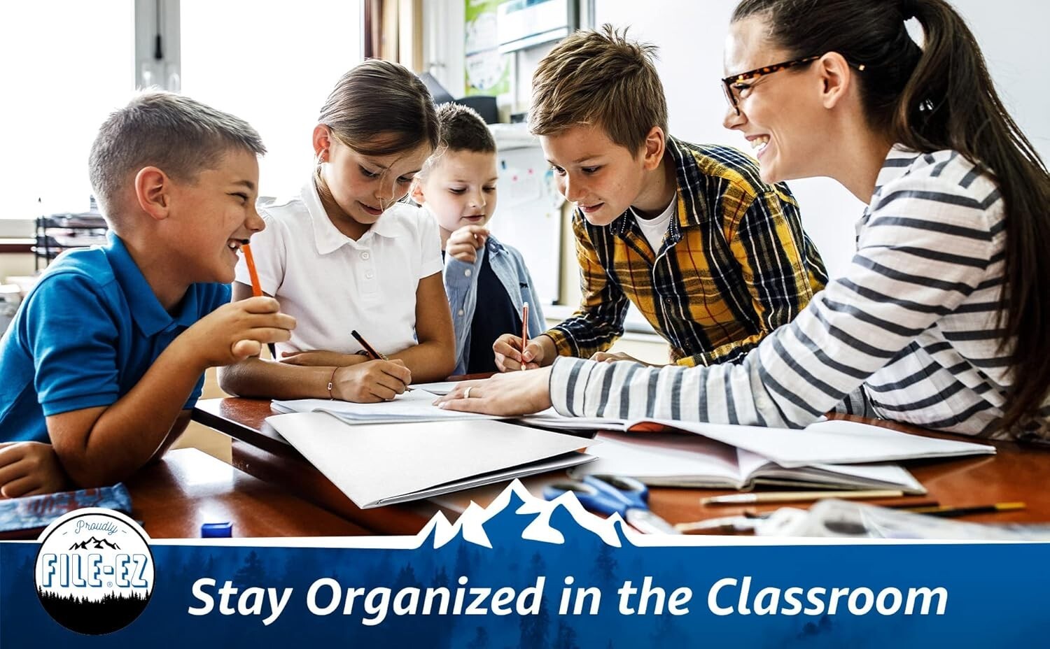 Durable White Two-Pocket Folder Pack of 125 - Effortless Document Organization