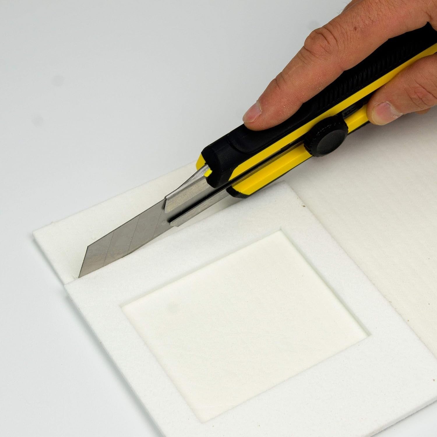 Customizable High-Temperature Gasket Paper – 2100F Rating for Forage & Furnaces