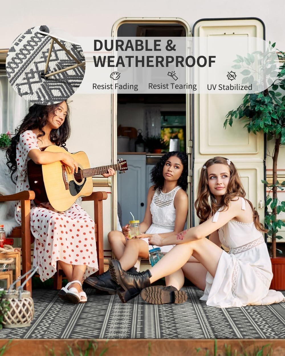 Stylish Grey Water-Resistant Outdoor Area Rug - Ideal for Patios and Balconies