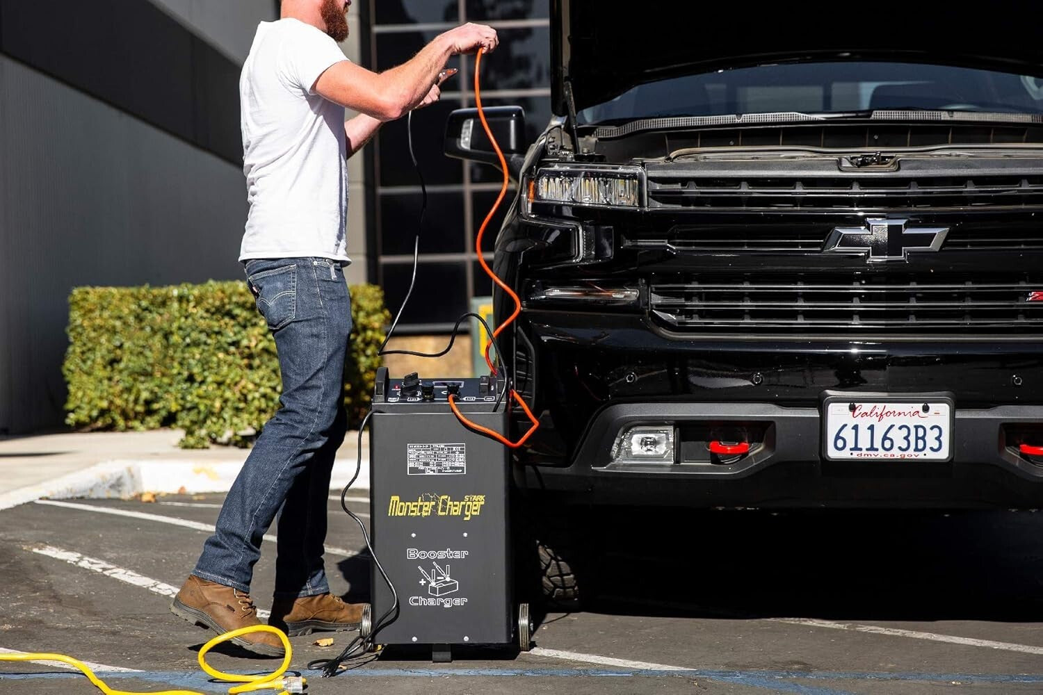 Advanced Stark 55 Amp Battery Charger with Wheels and Safety Features for Trucks