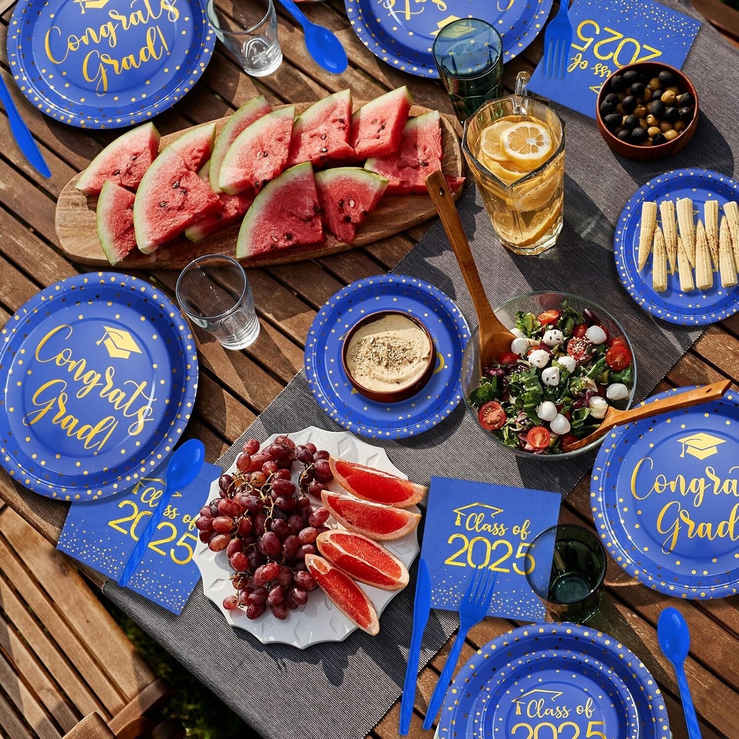 Luxurious Disposable Graduation Tableware Set: 700pcs for Class of 2025 Events