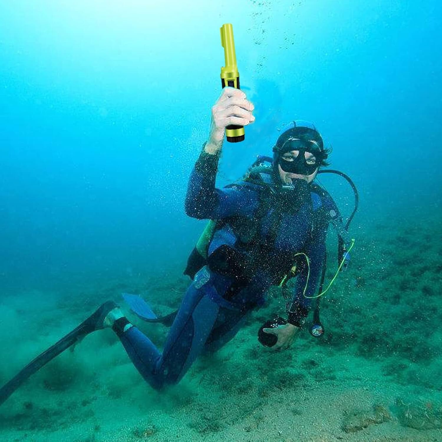 HS10: Versatile Waterproof Pinpointer with LCD - Ideal for Underwater Adventures