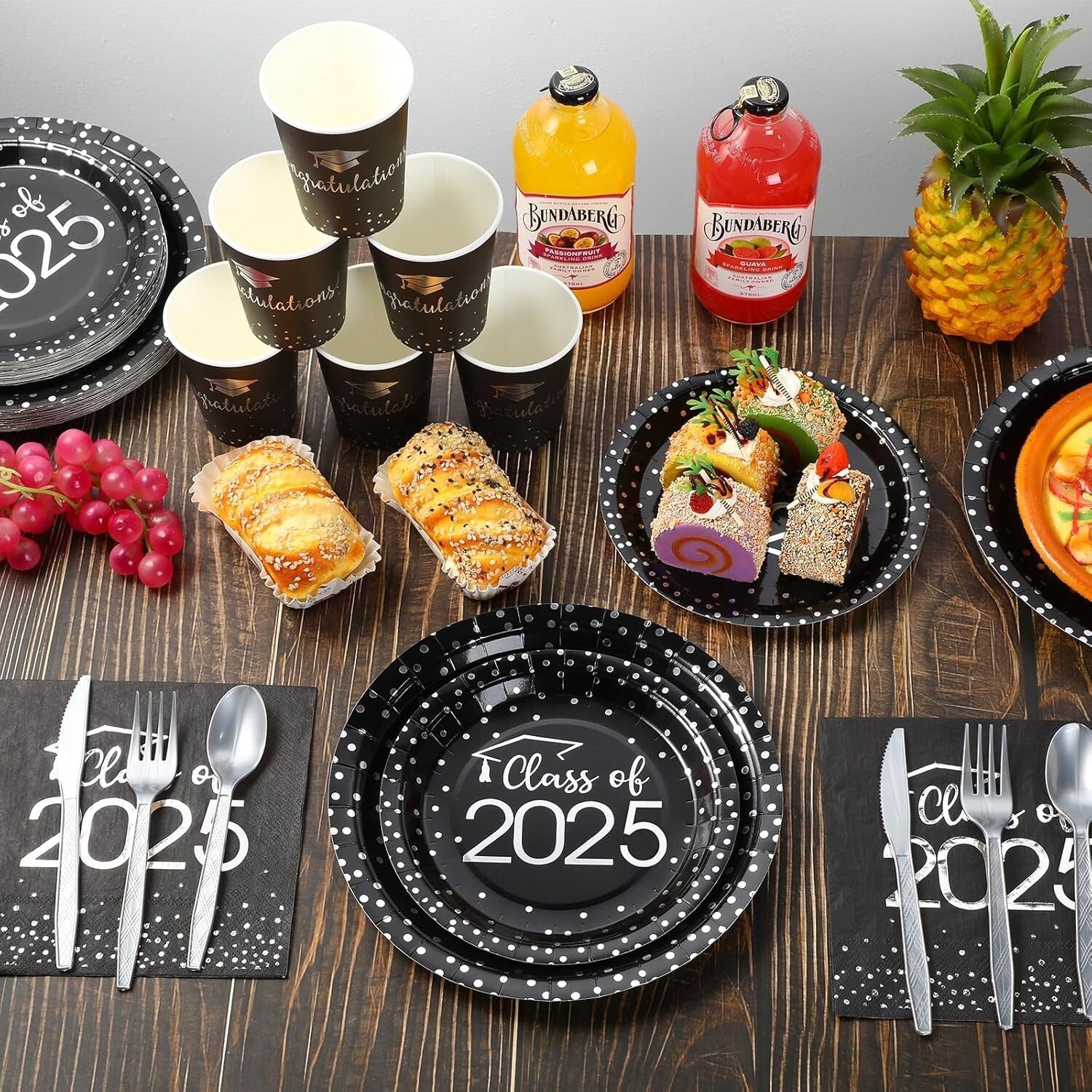700pcs Graduation Party Supplies - Stylish Black & Silver Plates & Napkins