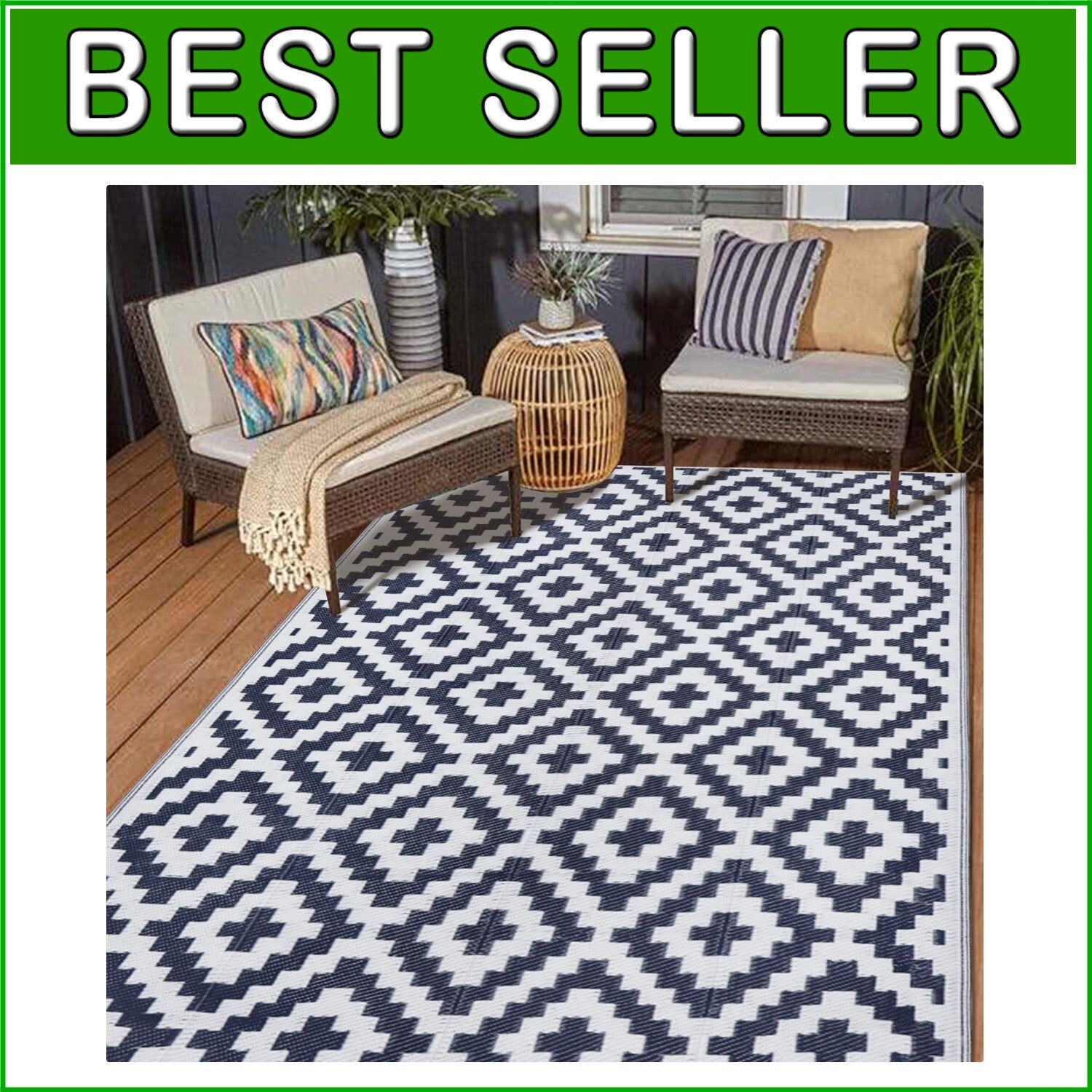 Sophisticated Dark Blue & White 5' x 8'' Outdoor Rug - UV Stabilized Design