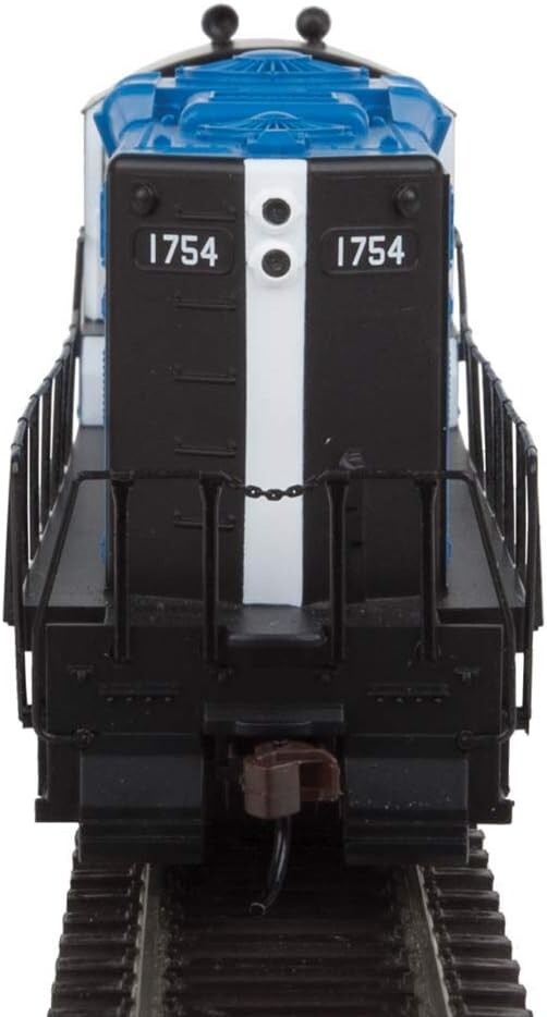Premium HO Scale EMD GP9M Boston & Maine Train Model - Collectible Craftsmanship