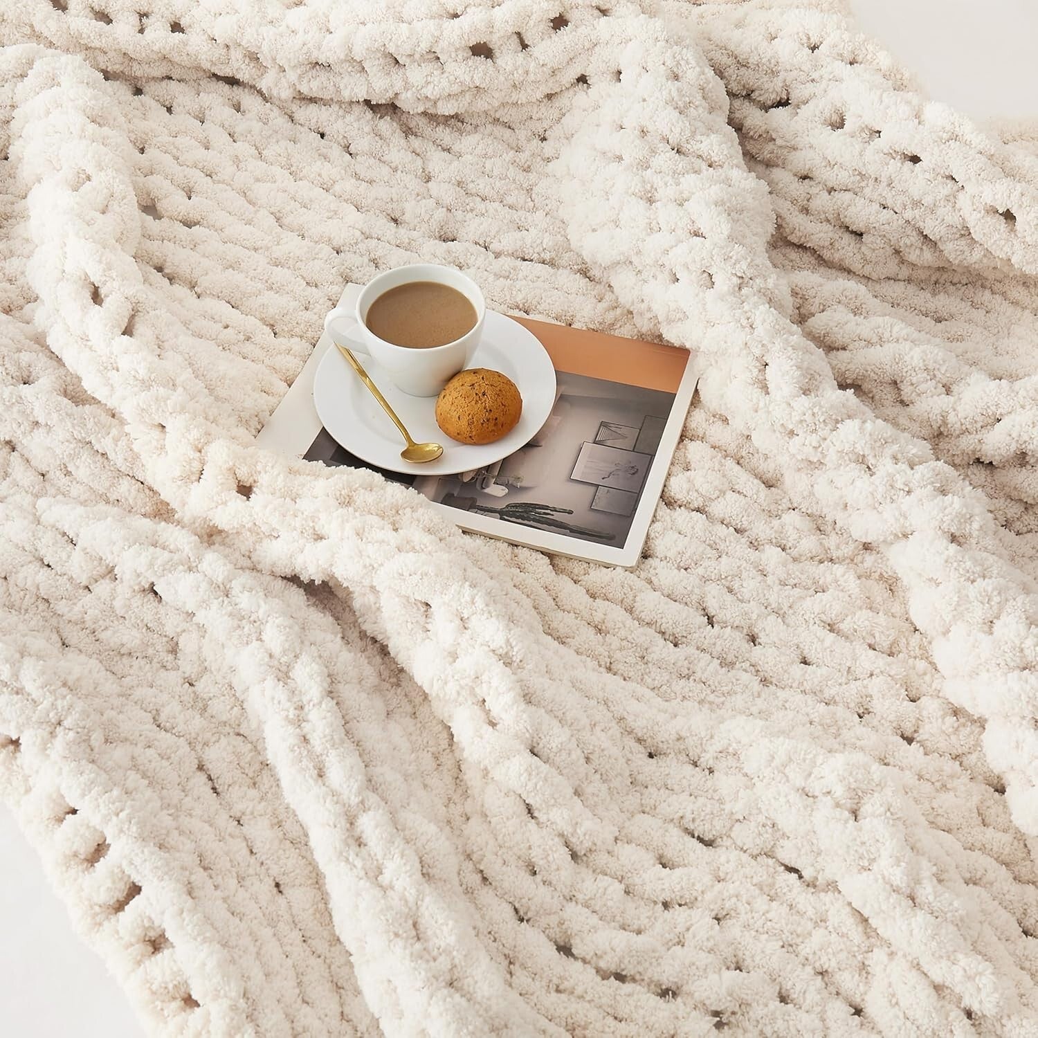 Breathable and Soft Chunky Knit Chenille Throw Blanket - Elegant Ivory 80''x90''