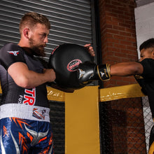 Load image into Gallery viewer, Durable Ambidextrous Boxing Mitts with 7 Layers Padding for Kickboxing Training