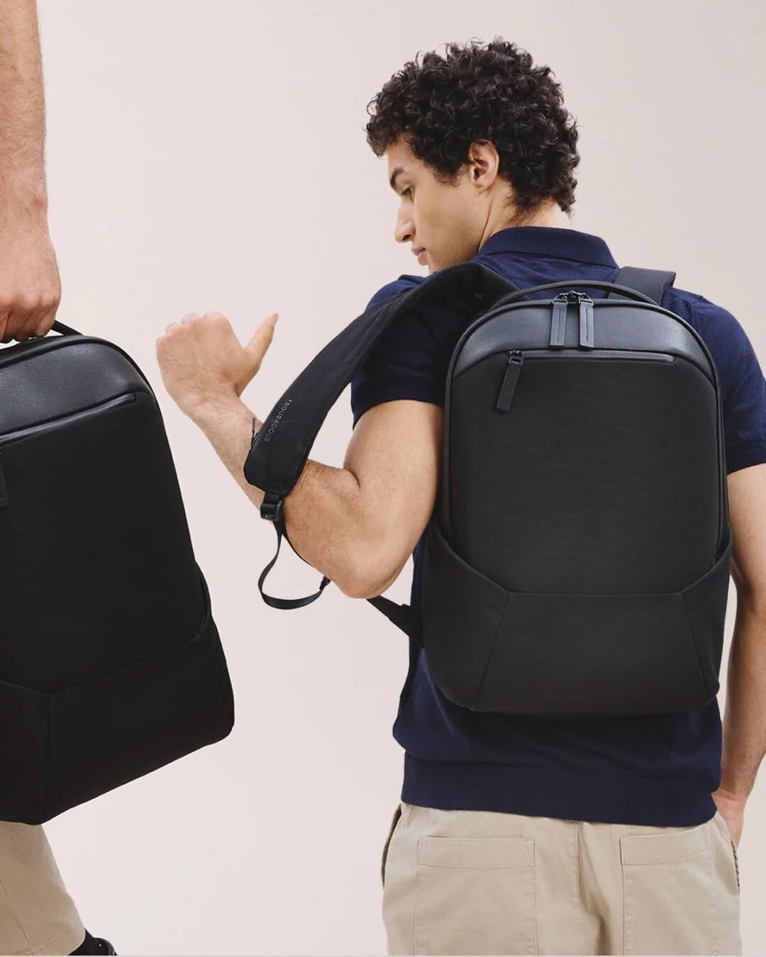 Award-Winning Apex 3.0 Laptop Backpack - Stylish & Waterproof for Work/Travel