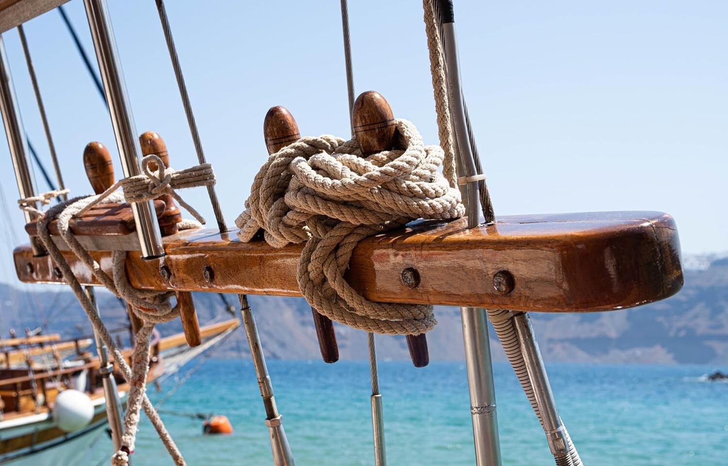 Eco-Friendly Twisted Jute Rope - Strong 50 Ft, 3/4 Inch for Indoor & Outdoor Use