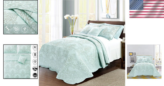 Elegant Oversized Queen 4-Piece Reversible Bedspread Set in Blue Floral Pattern