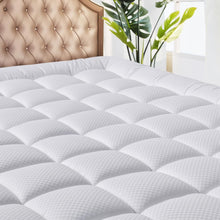 Load image into Gallery viewer, Luxury King Size Mattress Protector - Cooling Quilted Top with 21" Deep Fit