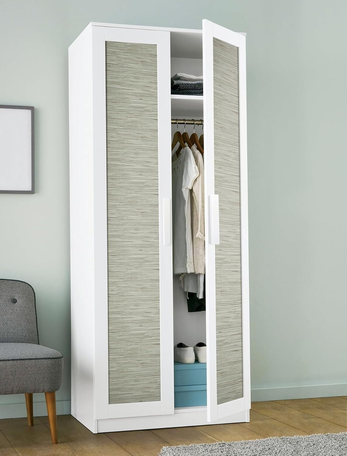 Textural Green Peel and Stick Wallpaper - Ideal for Stylish DIY Transformations