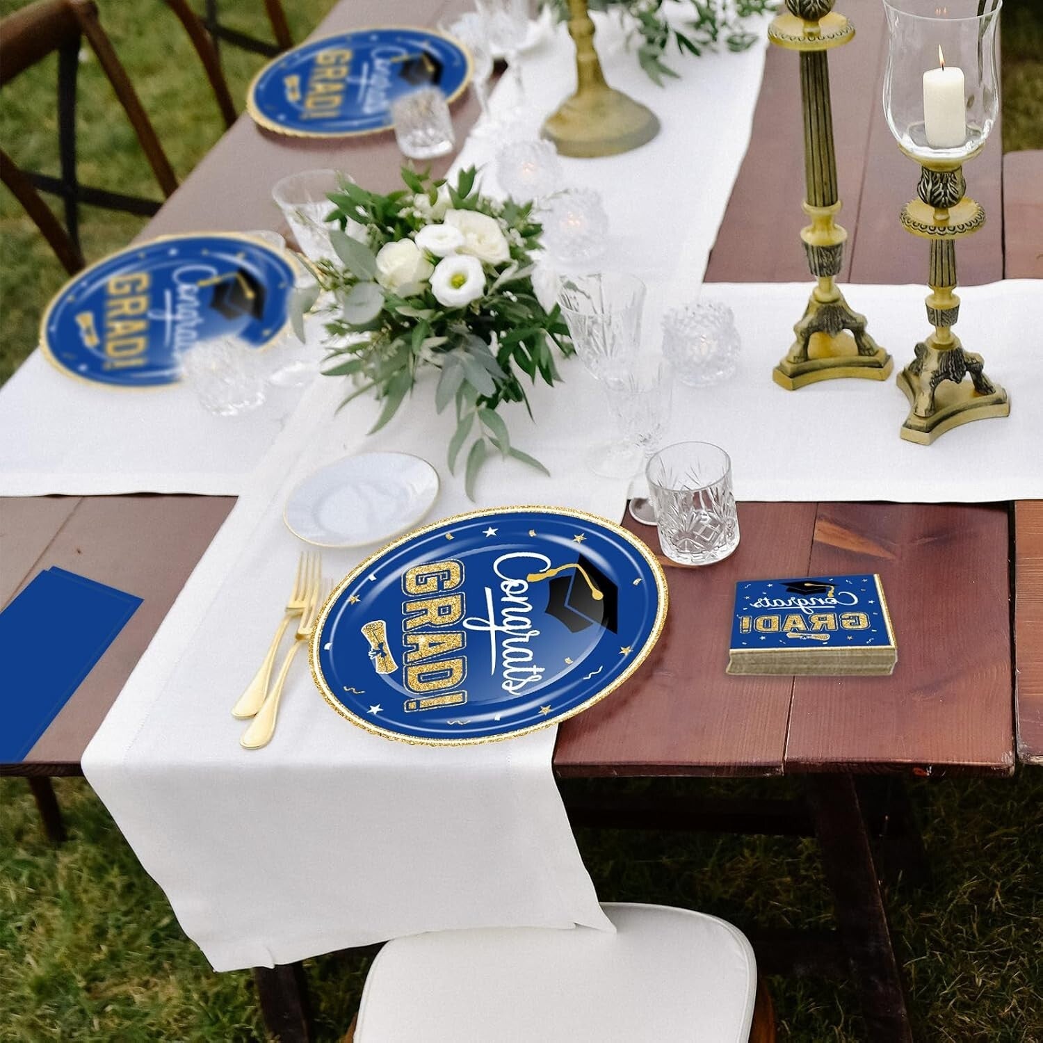 320 Pcs Disposable Graduation Dinner Plates & Napkins - Ideal for Class of 2025