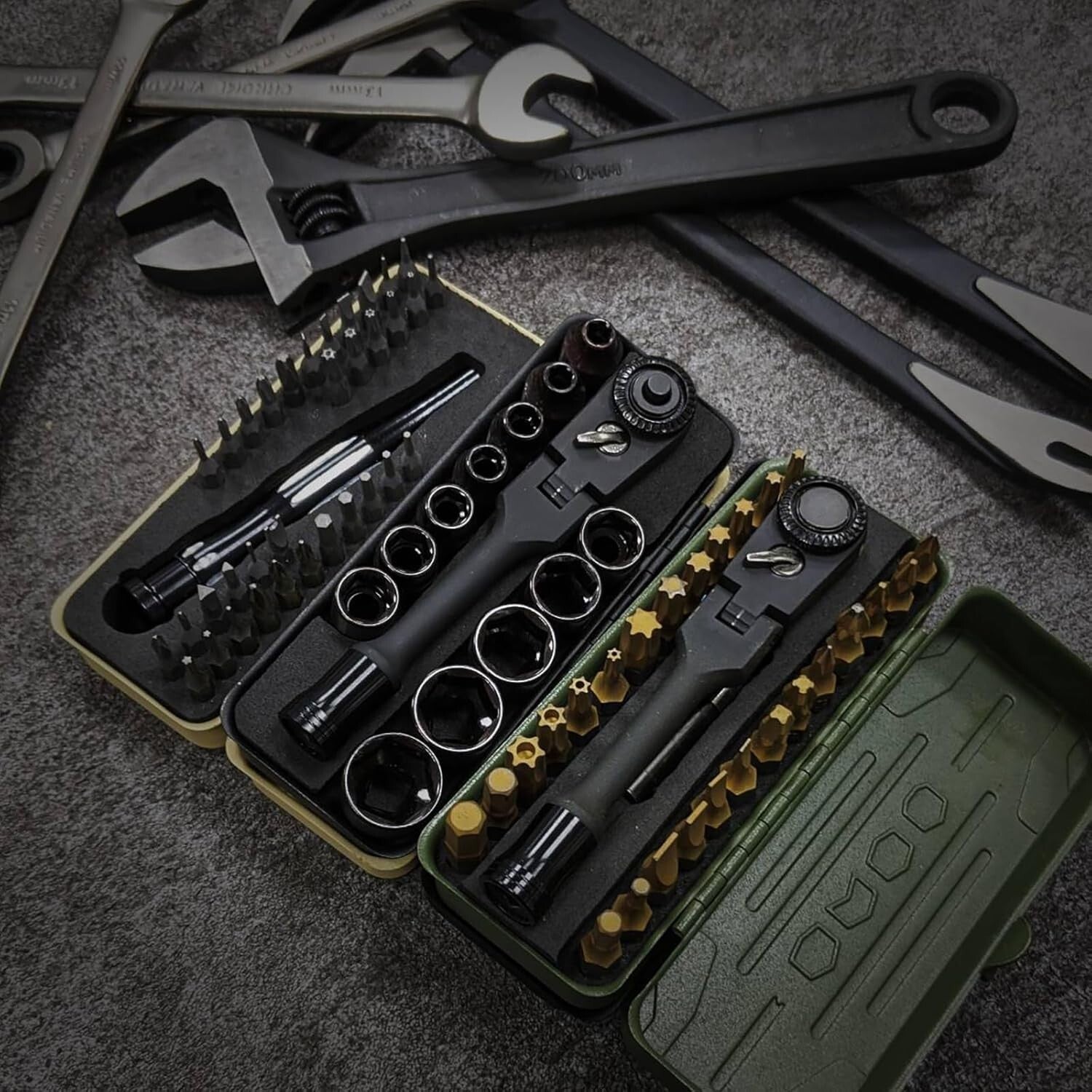 Multi-Functional 77-Piece Tool Set with Locking Flex Head & Waterproof Case