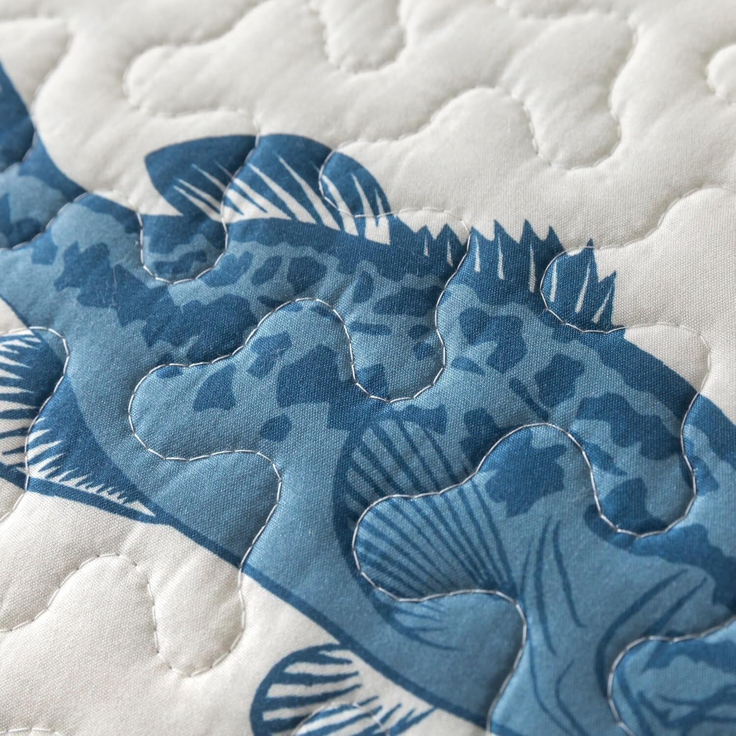 Reversible Twin Gone Fishing Quilt with Sham - Cozy Outdoor Themed Bedding