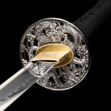 Load image into Gallery viewer, Elegant 28" Japanese Katana – Full Tang and Clay Tempered Damascus Steel Blade