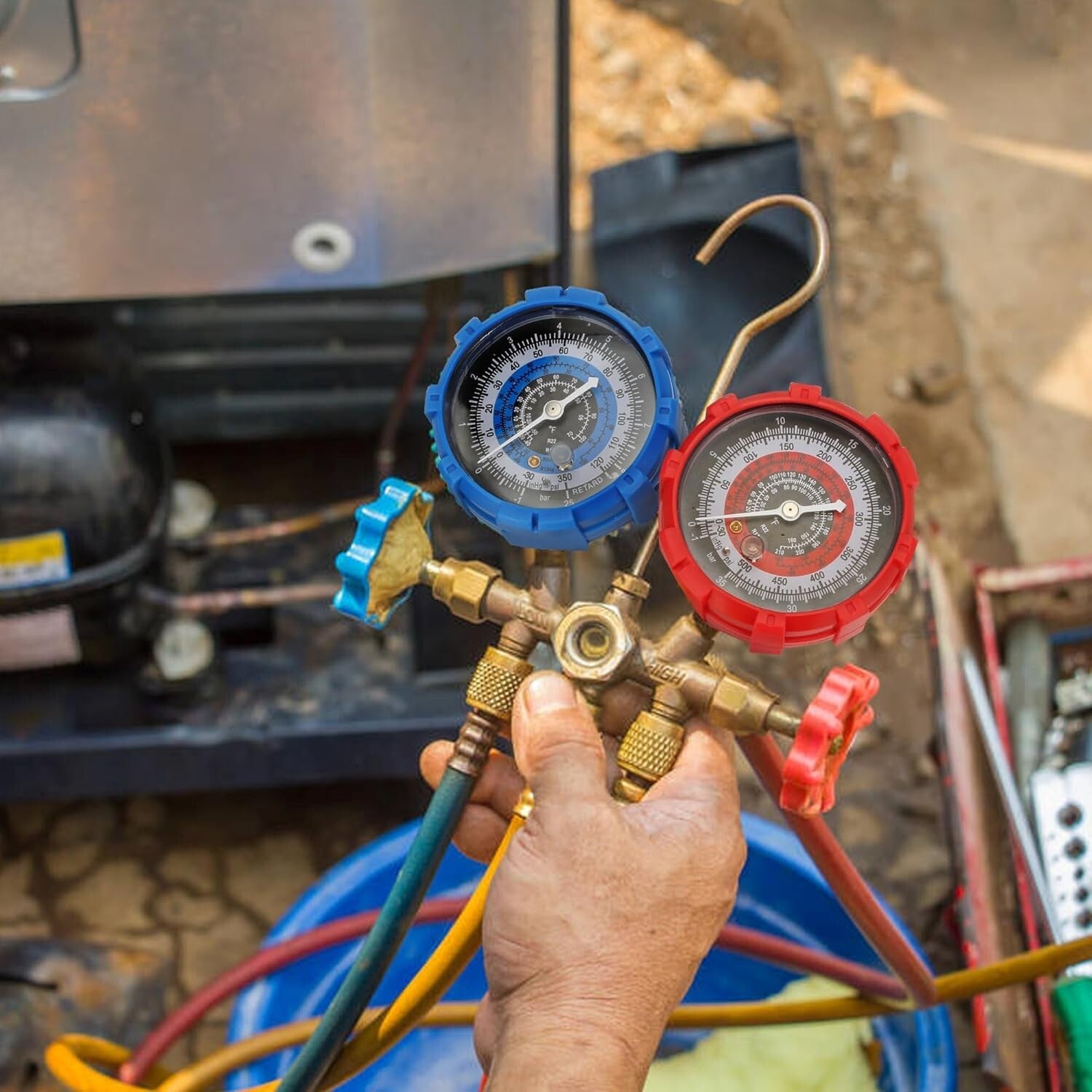 A/C Manifold Gauge Set with Durable Hoses - Ideal for Automotive Refrigerants