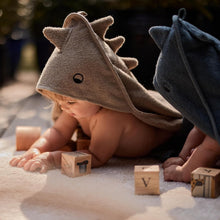 Load image into Gallery viewer, Super-Soft Organic Hooded Baby Towels 2-Pack - Perfect for Newborns &amp; Toddlers
