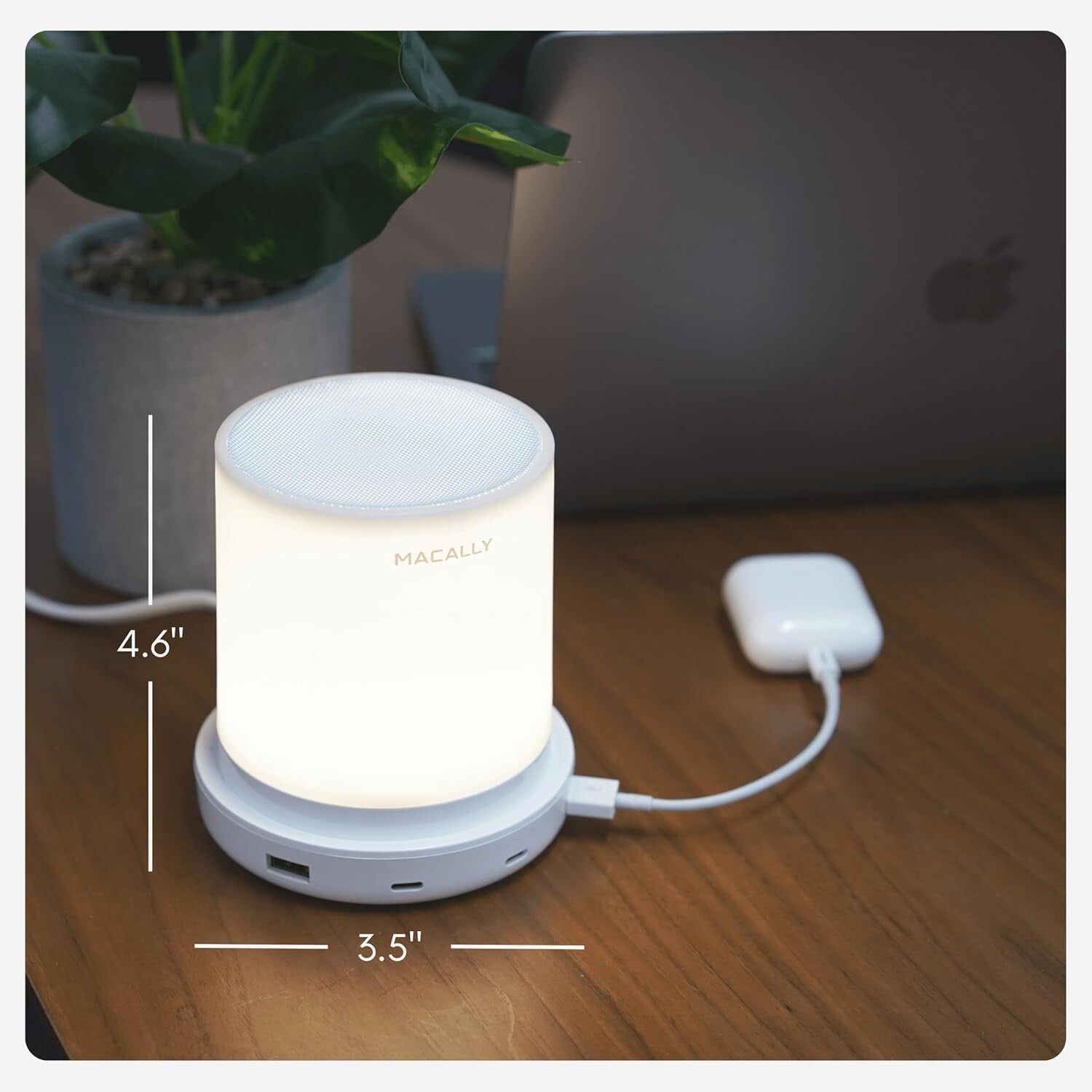 Dimmable USB Bedside Table Lamp with 4 Ports - Stylish and Functional Lighting