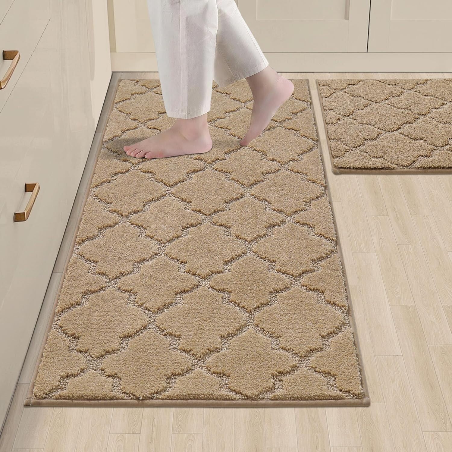 Soft, High Pile Kitchen Rugs [2 PCS] - Water-Resistant & Machine Washable