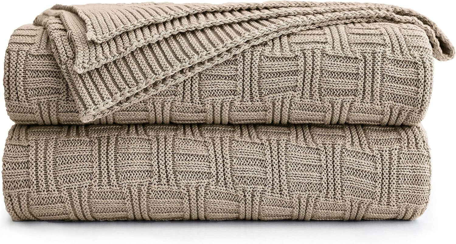 Elegant 60x80 Cotton Khaki Cable Knit Throw Blanket - Perfect for Snuggling