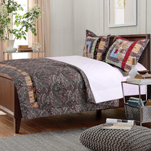 Load image into Gallery viewer, Rustic 3-Piece King Quilt Set with 100% Cotton Patchwork Design - Cozy &amp; Stylish