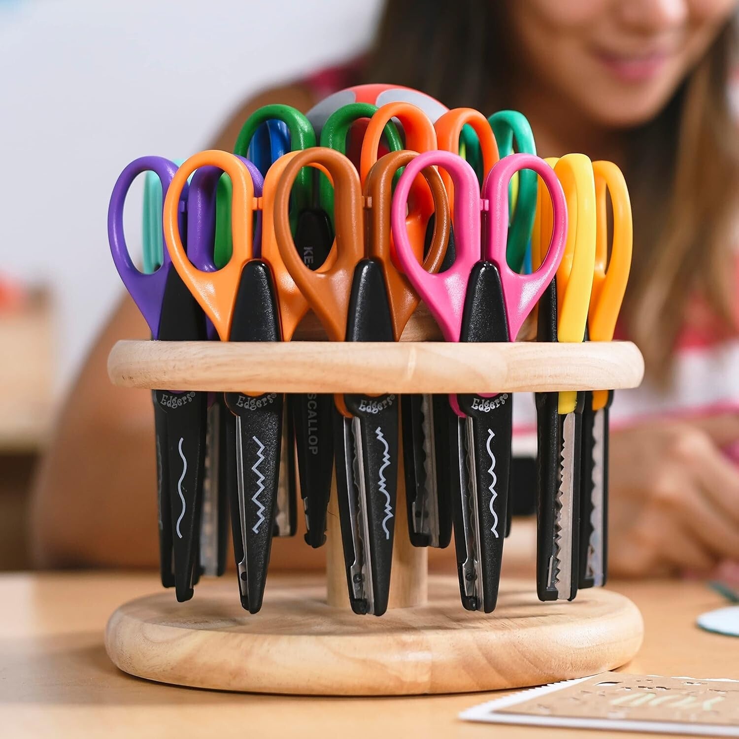 18-Piece Decorative Scissors Set with Rotating Hardwood Rack for Crafting