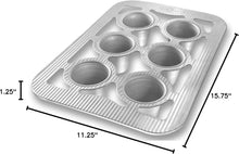 Load image into Gallery viewer, Eco-Friendly Non-Stick 6-Well Popover Pan Crafted in the USA for Quality Baking