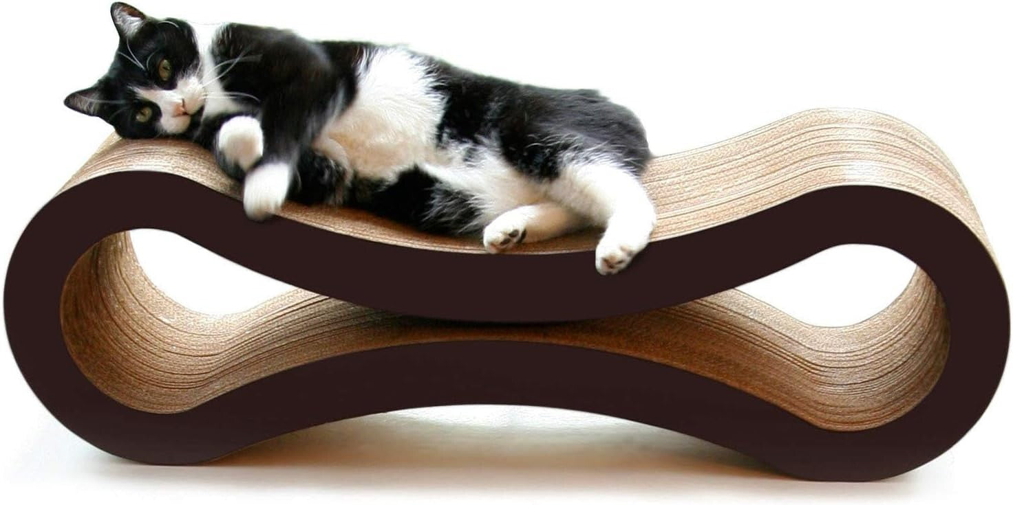 Durable Cat Scratch Lounge for Indoor Cats - Eco-Friendly Recycled Cardboard