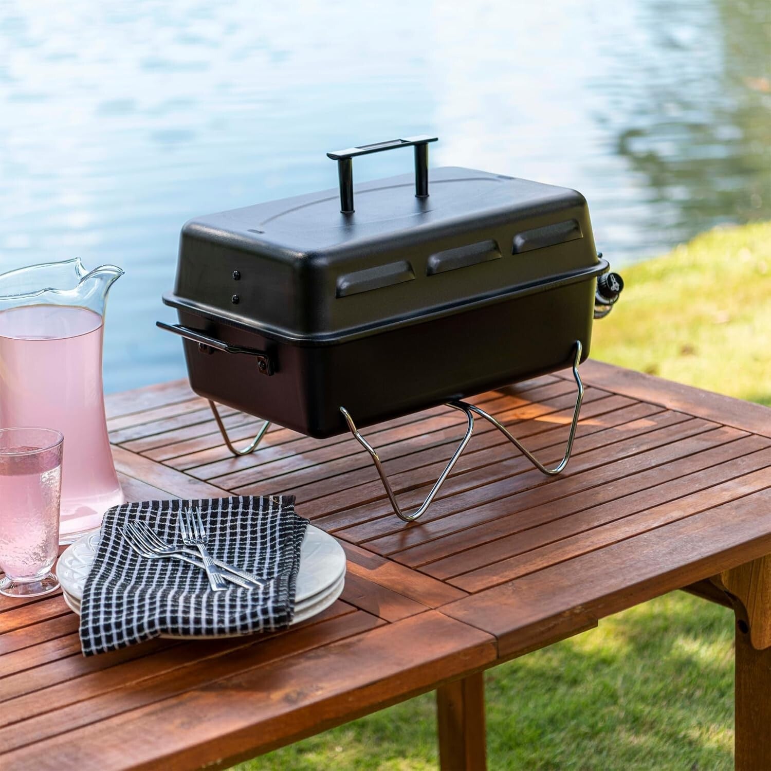 Lightweight, Portable 1-Burner Gas Grill with Easy Assembly - Travel Grill