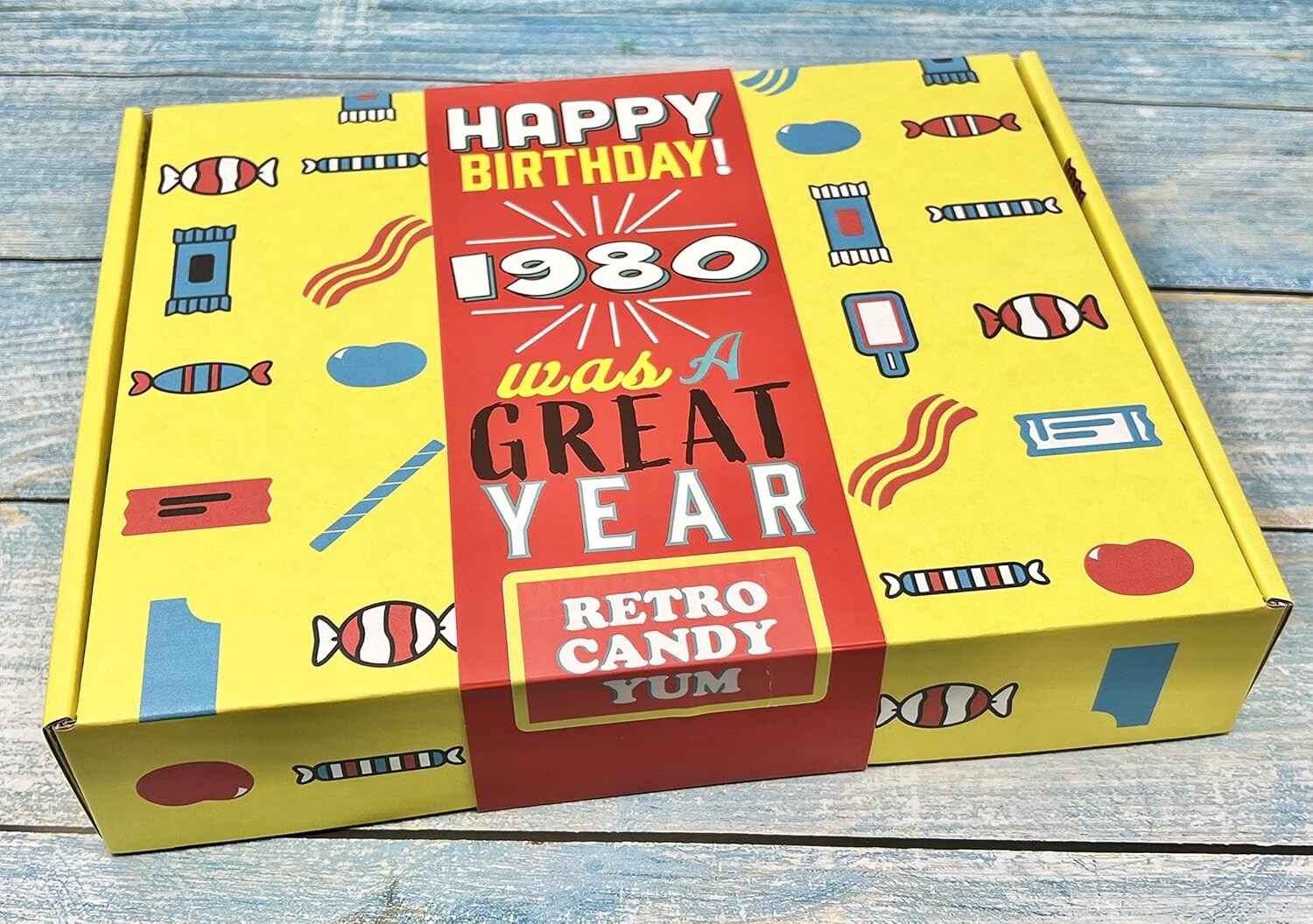 Retro 1980 Candy Gift Box - Nostalgic Assortment for 45th Birthday Joy
