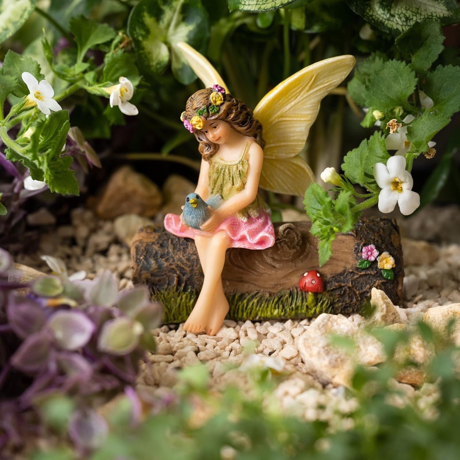 Adorable Miniature Animal Figurines for Enchanting Outdoor Fairy Gardens