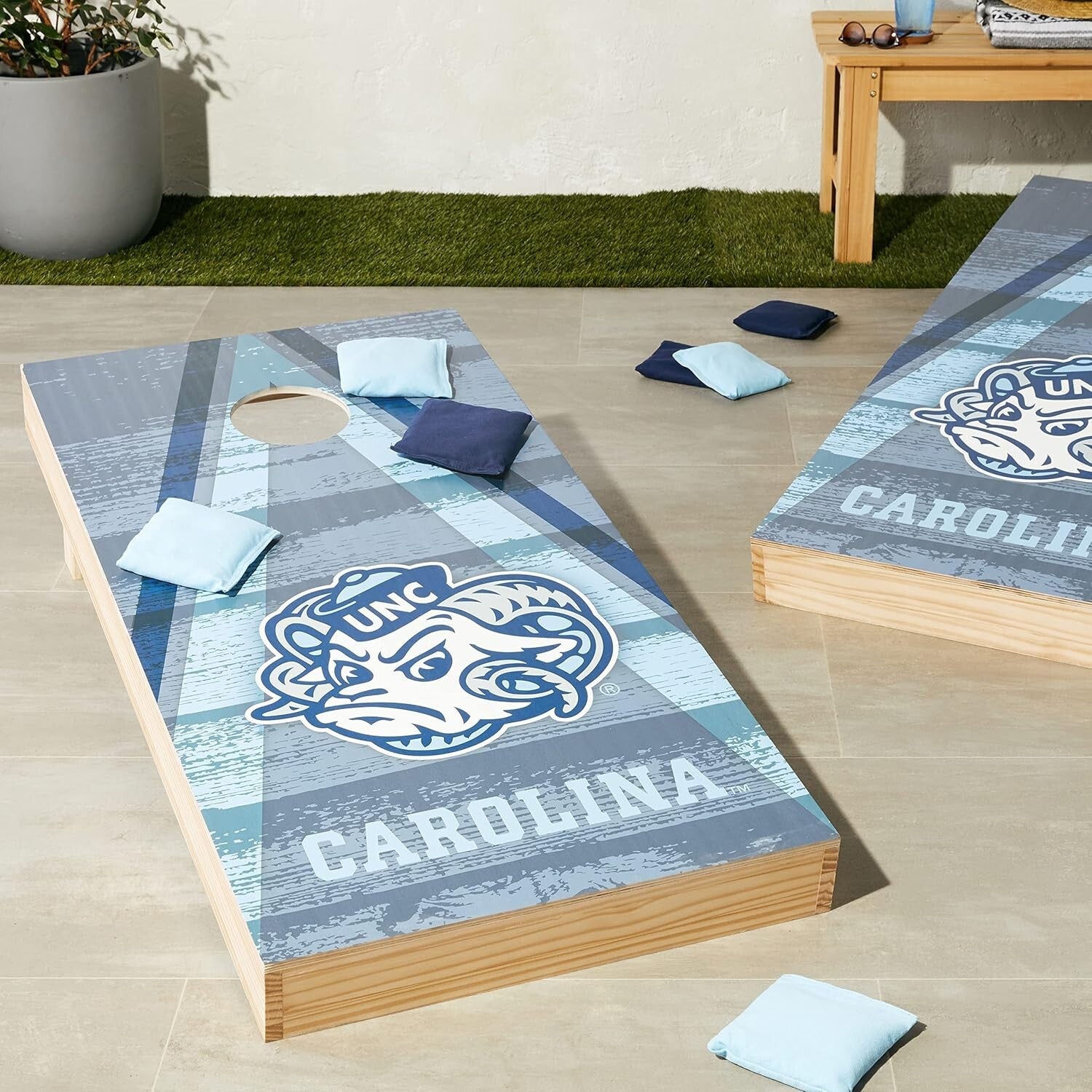 Official NCAA 2' x 4' Cornhole Tournament Set with Bean Bags - Tailgate Ready