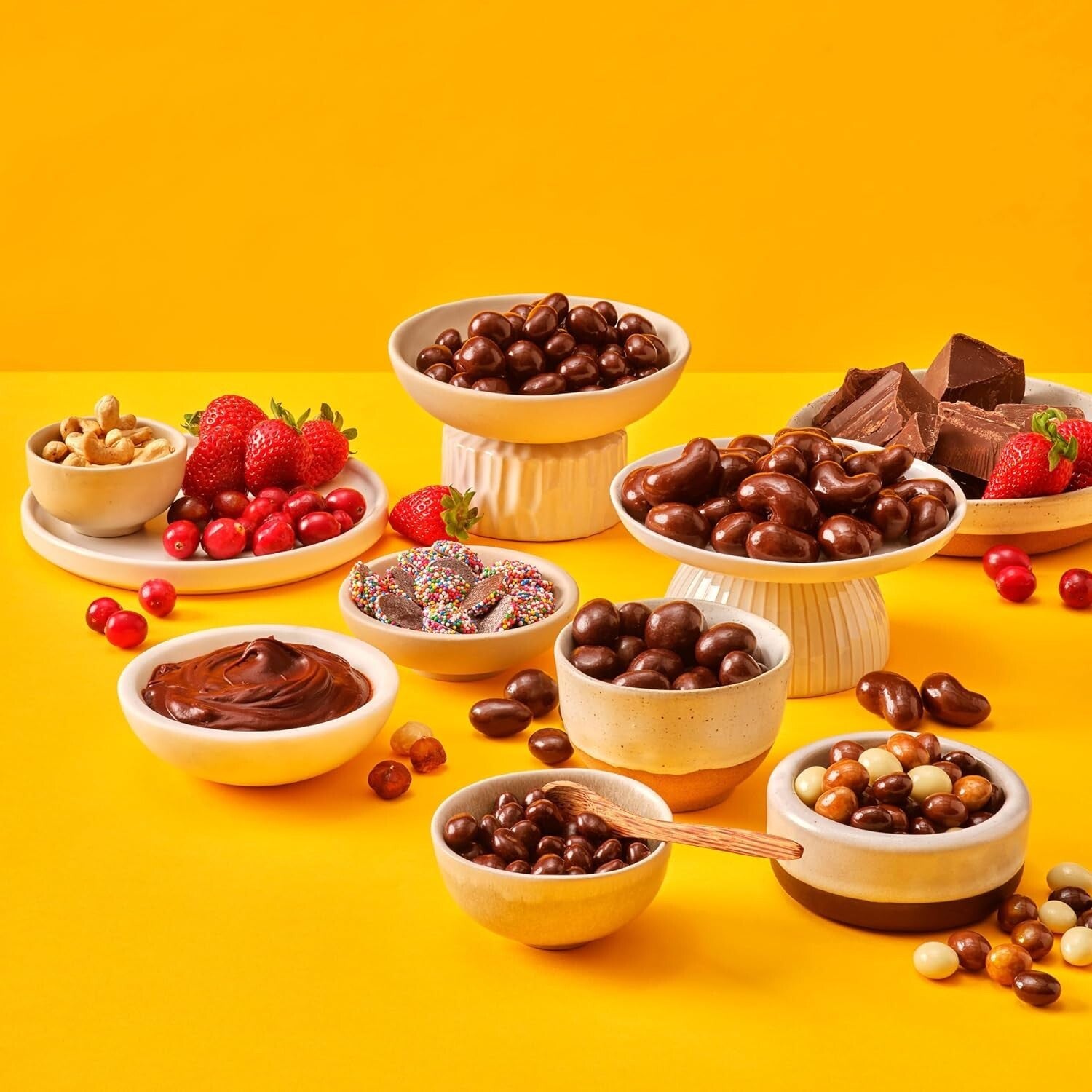 Delicious Sugar-Free Dark Chocolate Almonds - 2.2 lbs of Nutty Indulgence