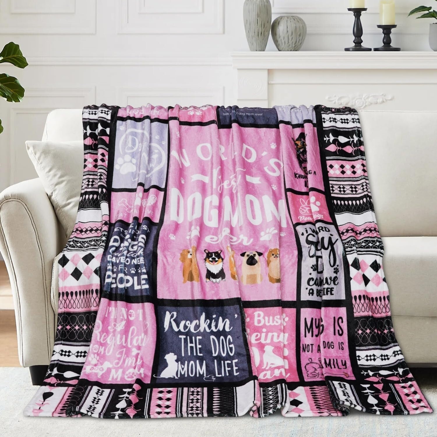 Luxurious Dog Mom Blanket - Lightweight Cartoon Throw for Dog Lovers