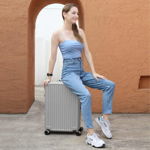Load image into Gallery viewer, Fashionable Silver 24-In Aluminium Frame Suitcase with TSA Lock &amp; Spinner Wheels