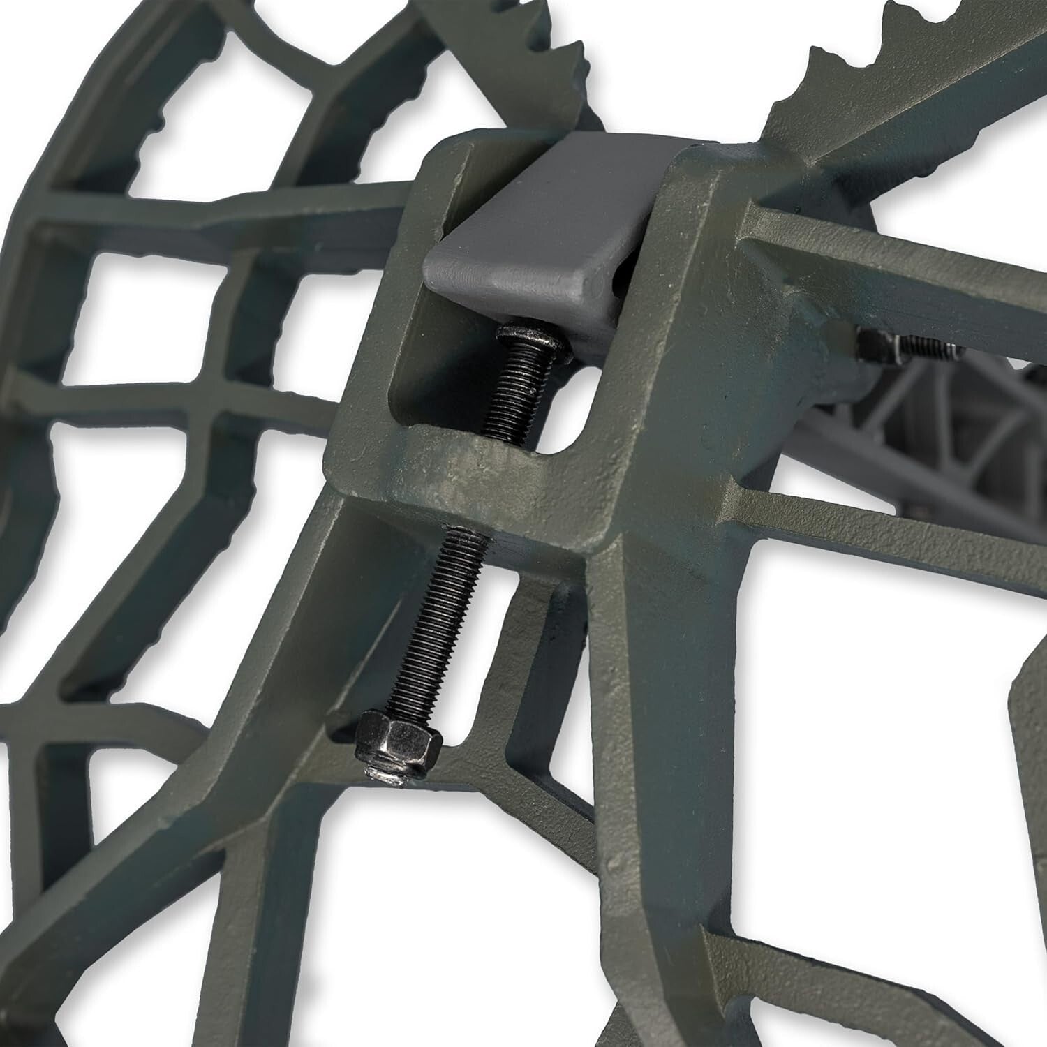 Durable Adjustable Tree Saddle Hunting System with Cast Aluminum and Gear Points