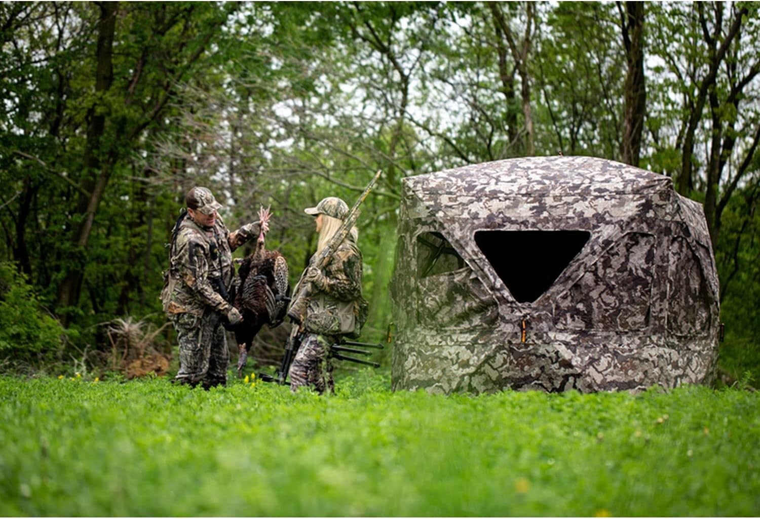 Outdoors 3-Person Heavy-Duty Water Resistant Ground Blind with Shadow Mesh Wi...